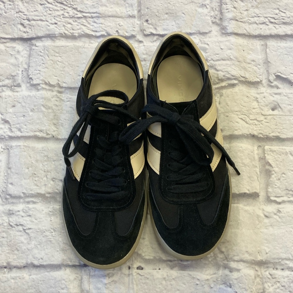 Vince Sneakers